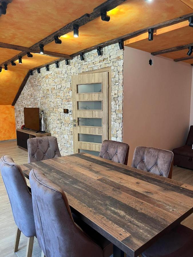 Nova Topola Motel Pizzeria Actros מראה חיצוני תמונה