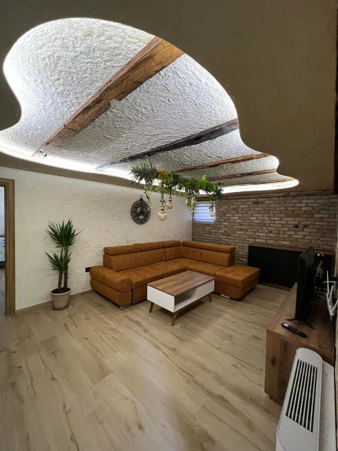 Nova Topola Motel Pizzeria Actros מראה חיצוני תמונה